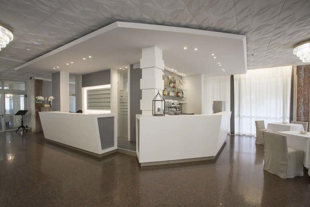 Hotel Imperial Palace Lido di Jesolo Dış mekan fotoğraf